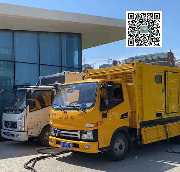 改则出租发电车