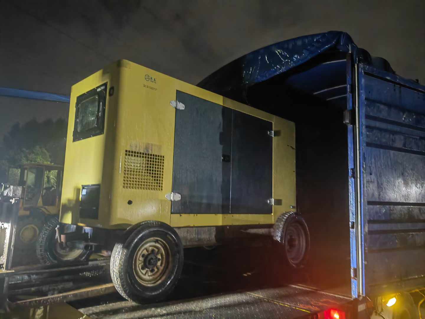 改则如何根据负载特性选择合适的柴油发电机？