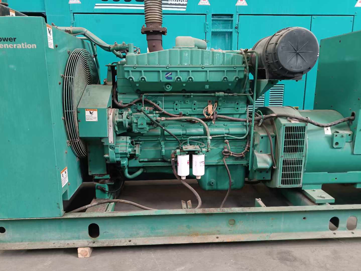 改则过载会对 600kW 柴油发电机组造成哪些损害？