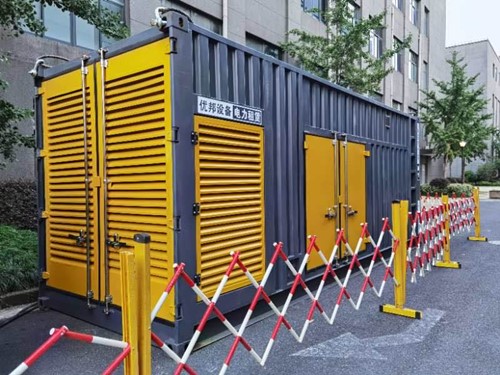 改则如何使用转速表检查发动机的转速？