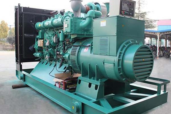 改则工厂发电机应急发电中如何优化燃油储备管理？