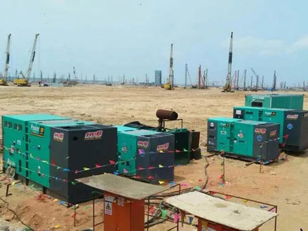 改则如何检查和清洗空气滤清器？